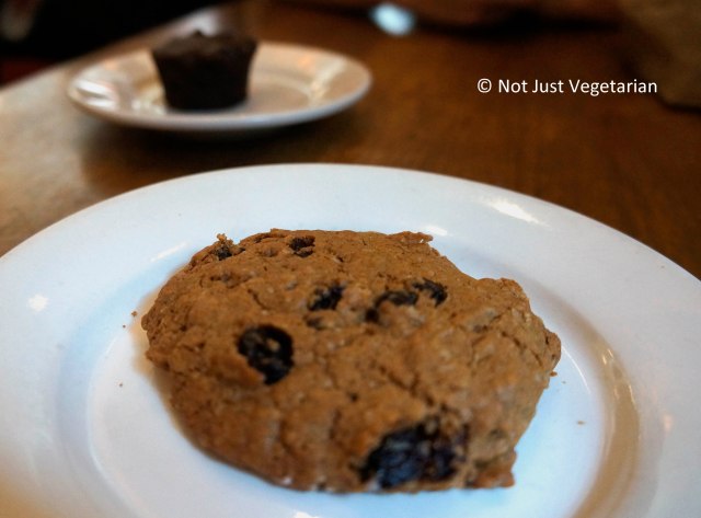 Vegan oatmeal raisin cookie - and made without refined sugar at Peacefood Cafe NYC