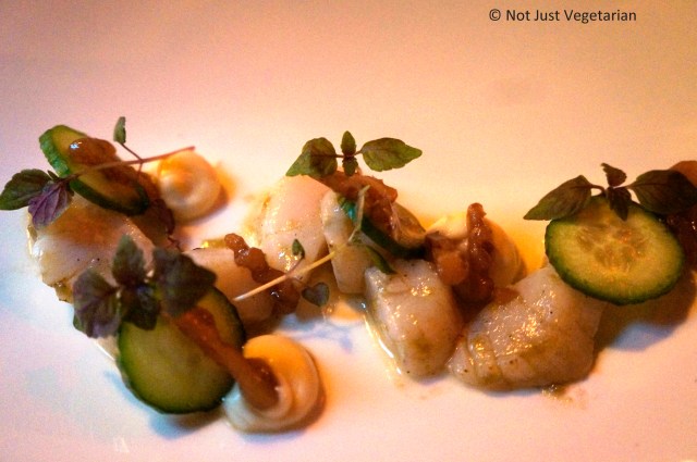 Diver scallops with cucumber, walnut and cauliflower at Pearl & Ash NYC