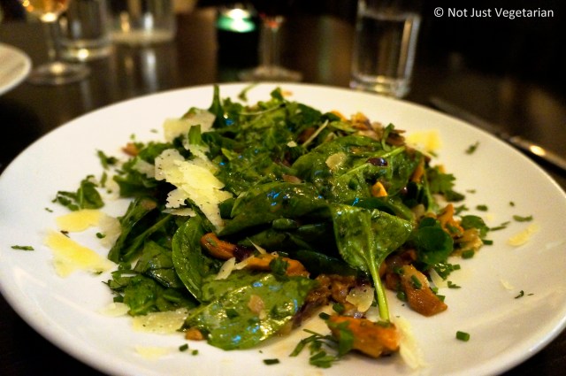 Woodland Salad (Wild rocket, spinach, roasted hazelnuts, Twineham grange hard cheese and pan-fried chanterelles, tossed with herbs fines and a truffle oil and lemon dressing) at The Gate Islington in London